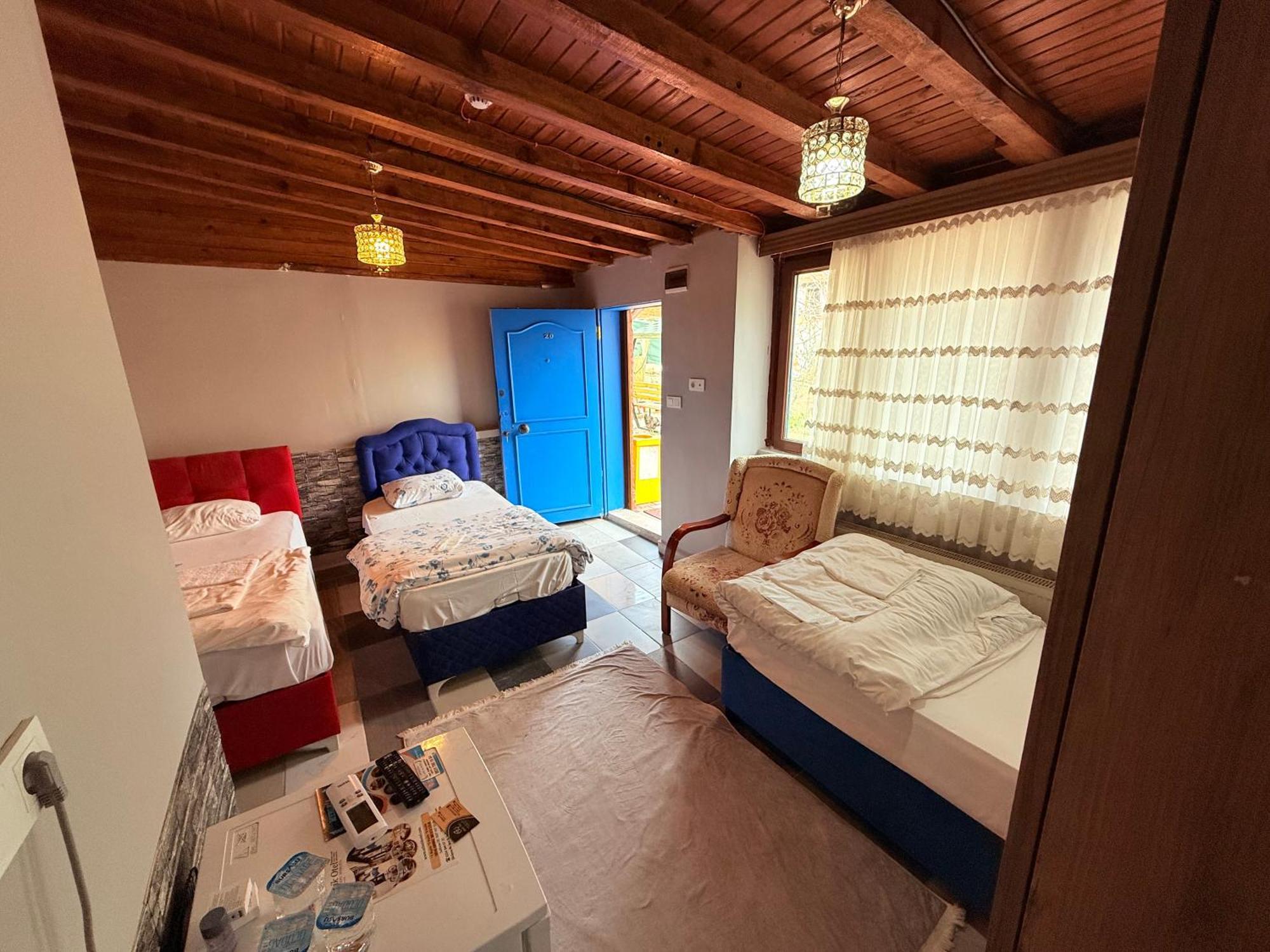ÖZ Butik Otel Antik Kent Myrleia Mudanya Exterior foto