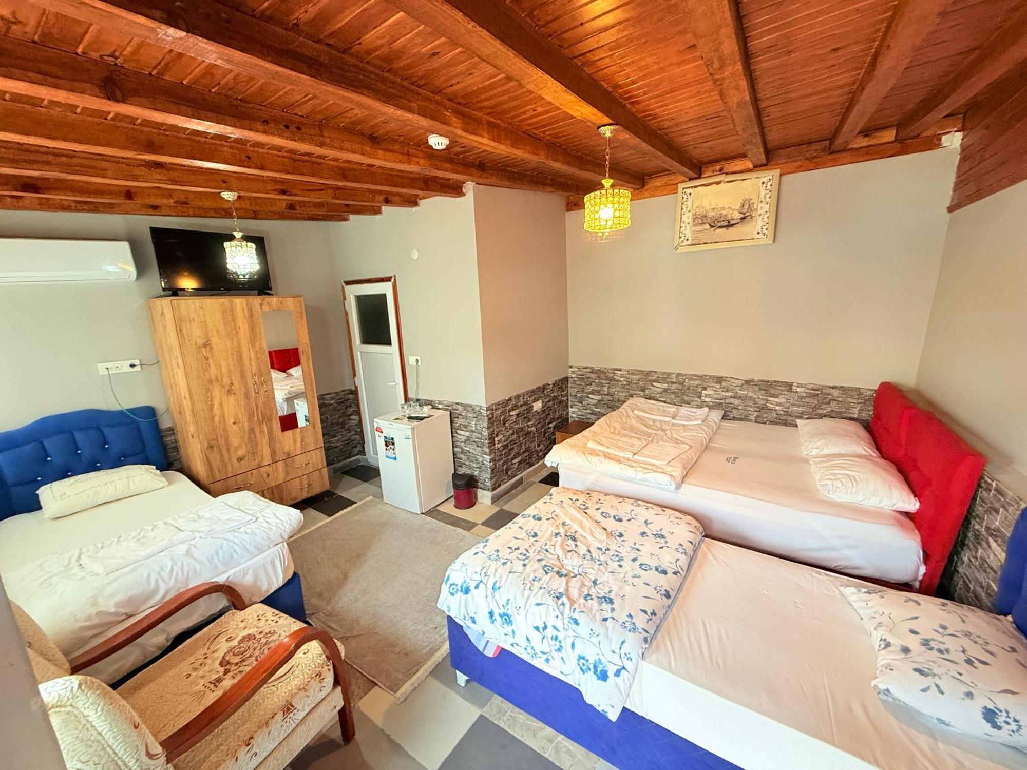 ÖZ Butik Otel Antik Kent Myrleia Mudanya Exterior foto