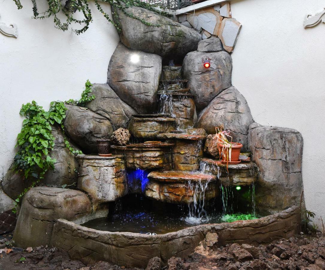 ÖZ Butik Otel Antik Kent Myrleia Mudanya Exterior foto