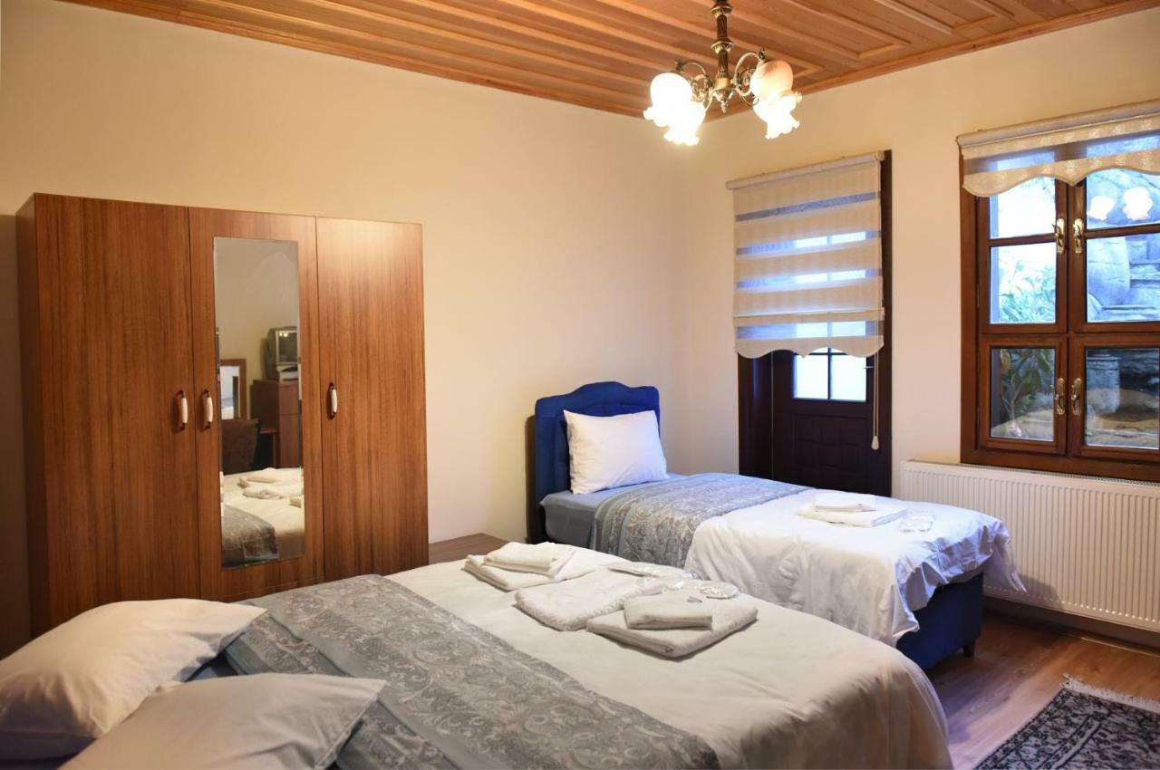 ÖZ Butik Otel Antik Kent Myrleia Mudanya Exterior foto